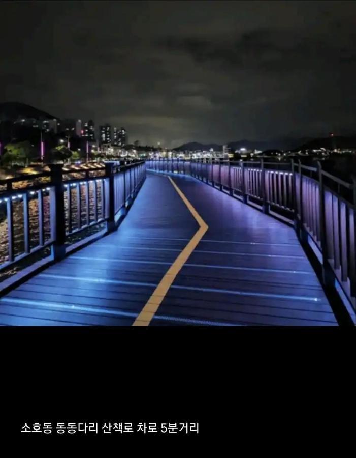 Lotte Castle Marina Yeosu Exterior foto